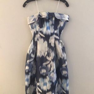 Sachin and Babi Brielle Gown, size 6, NWT